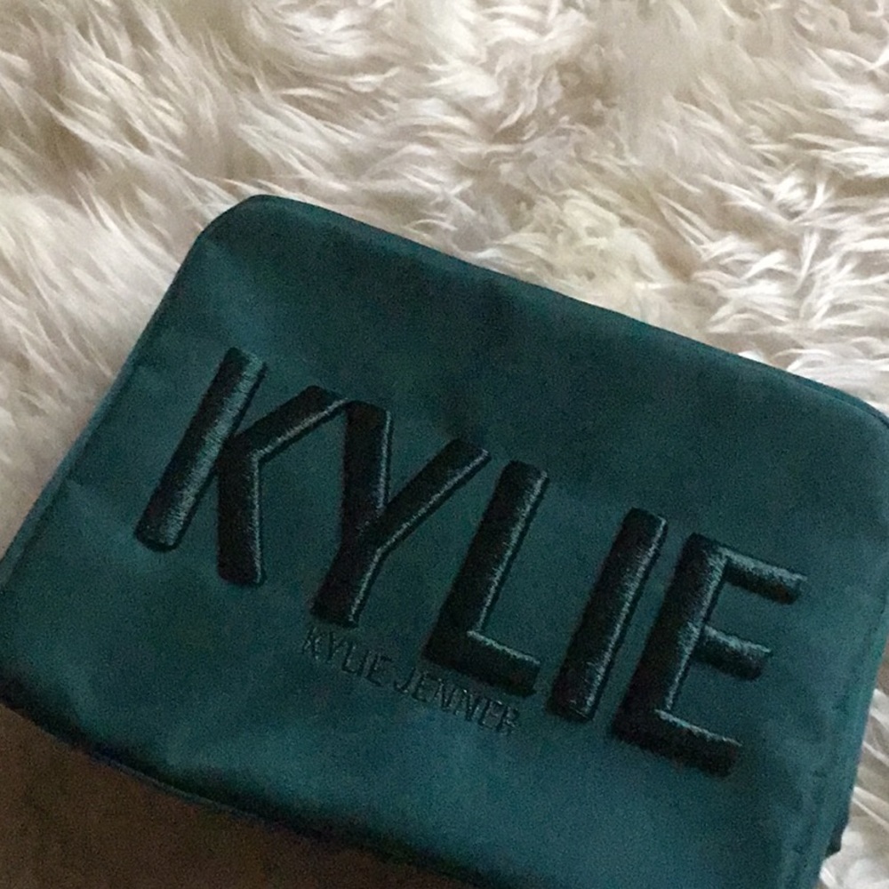 Kylie makeup , beauty bag